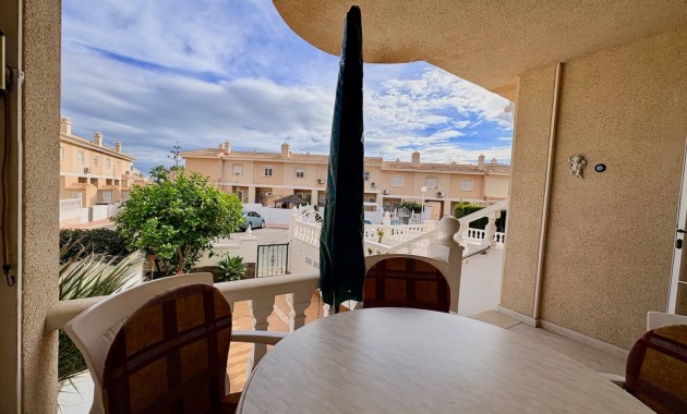 Herverkoop - Adosado -
Rojales - Ciudad Quesada