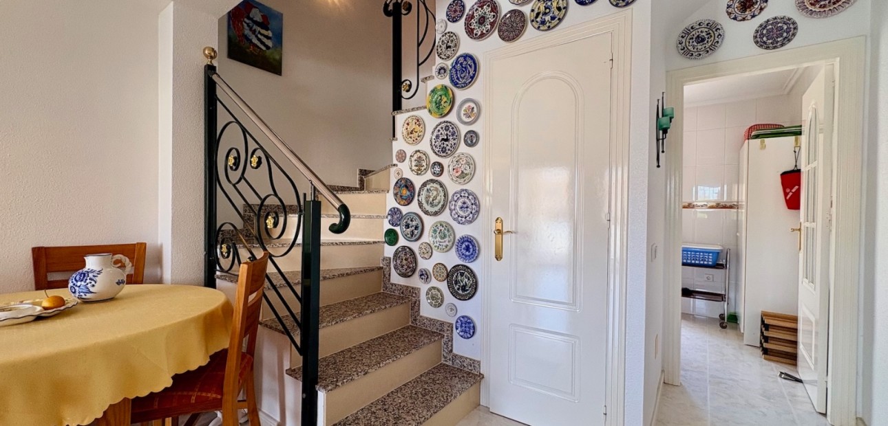 Herverkoop - Adosado -
Rojales - Ciudad Quesada