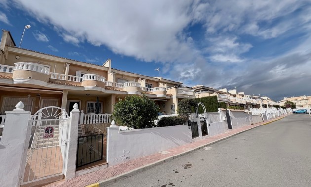 Herverkoop - Adosado -
Rojales - Ciudad Quesada