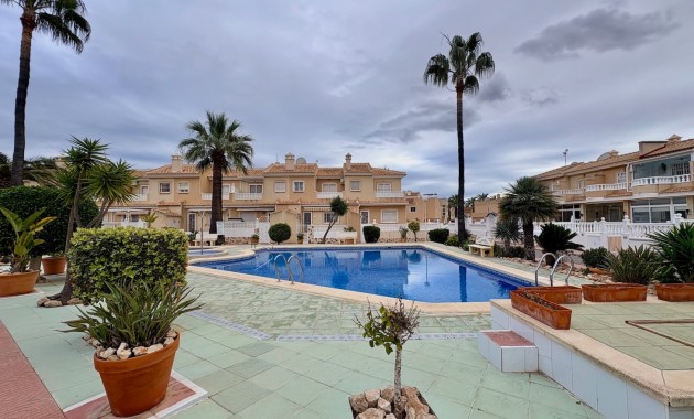 Herverkoop - Adosado -
Rojales - Ciudad Quesada