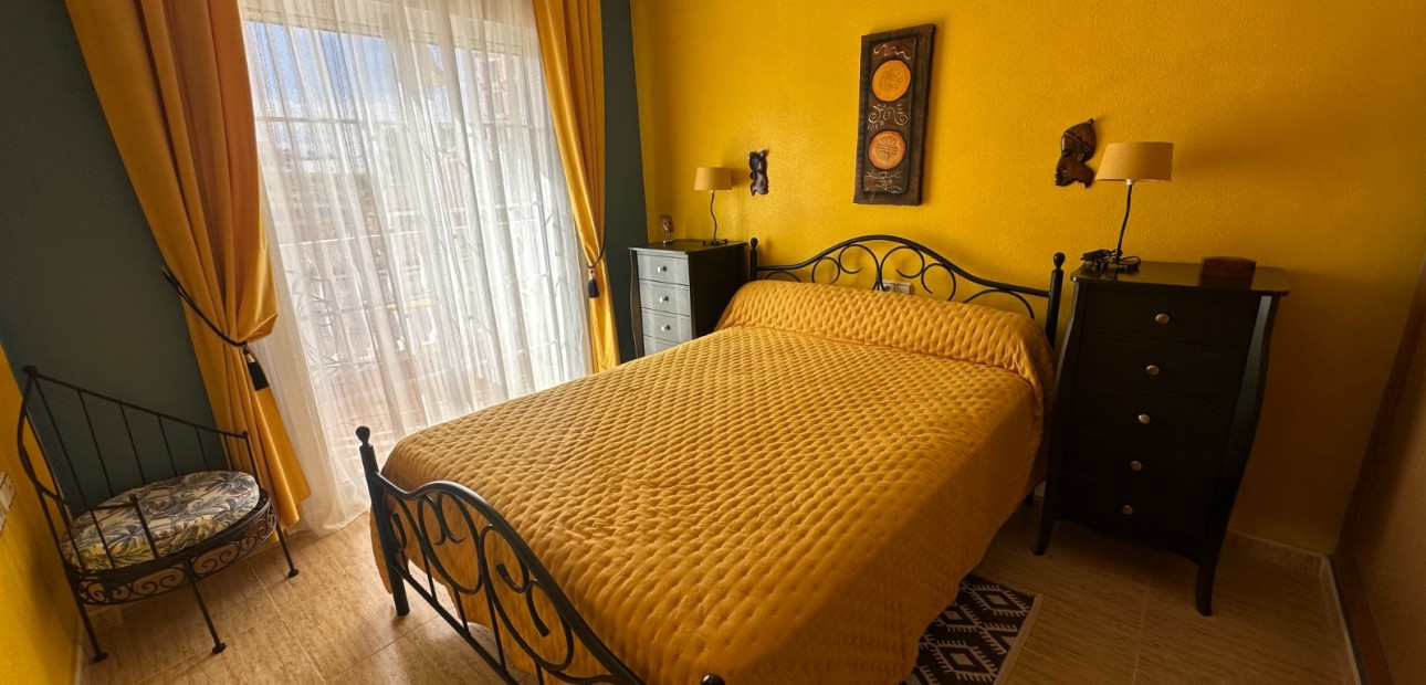 Herverkoop - Herenhuis -
Bigastro