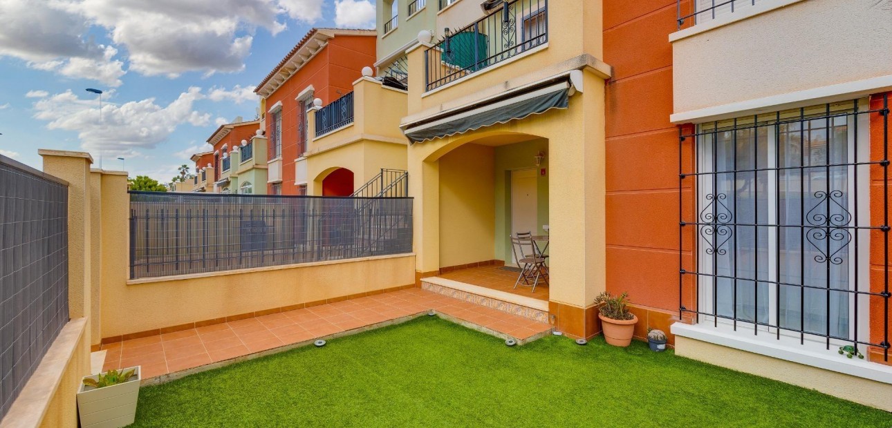 Venta - Bungalow -
Torrevieja - Torreblanca