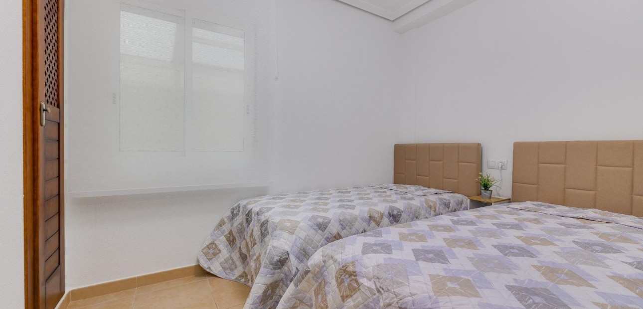 Venta - Bungalow -
Torrevieja - Torreblanca