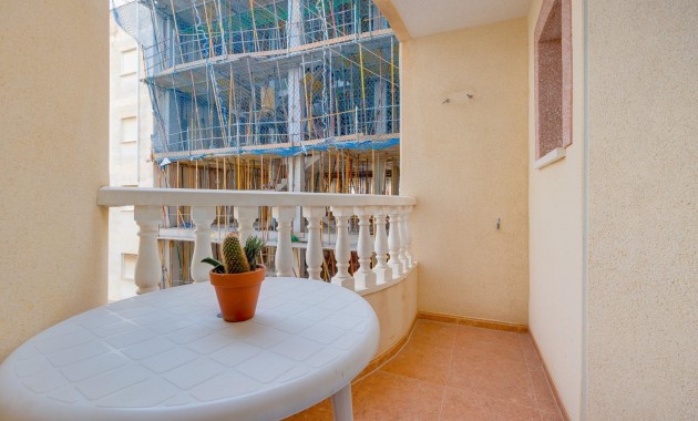 Herverkoop - Appartement / flat -
Torrevieja - Centro