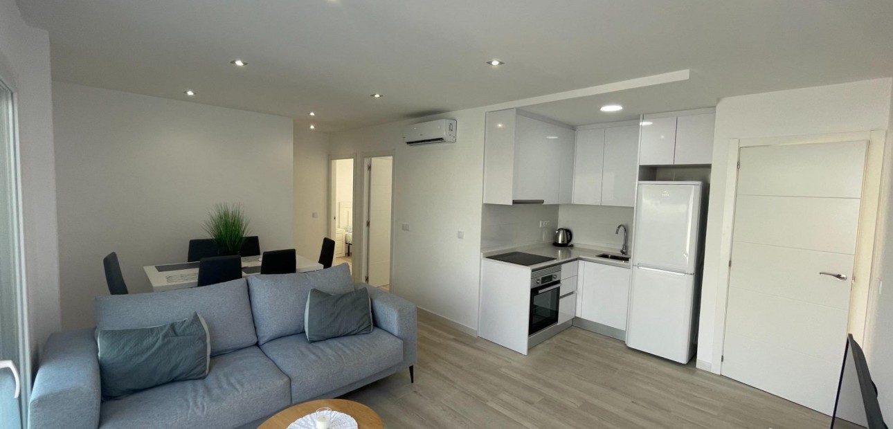 Venta - Bungalow -
Cabo Roig