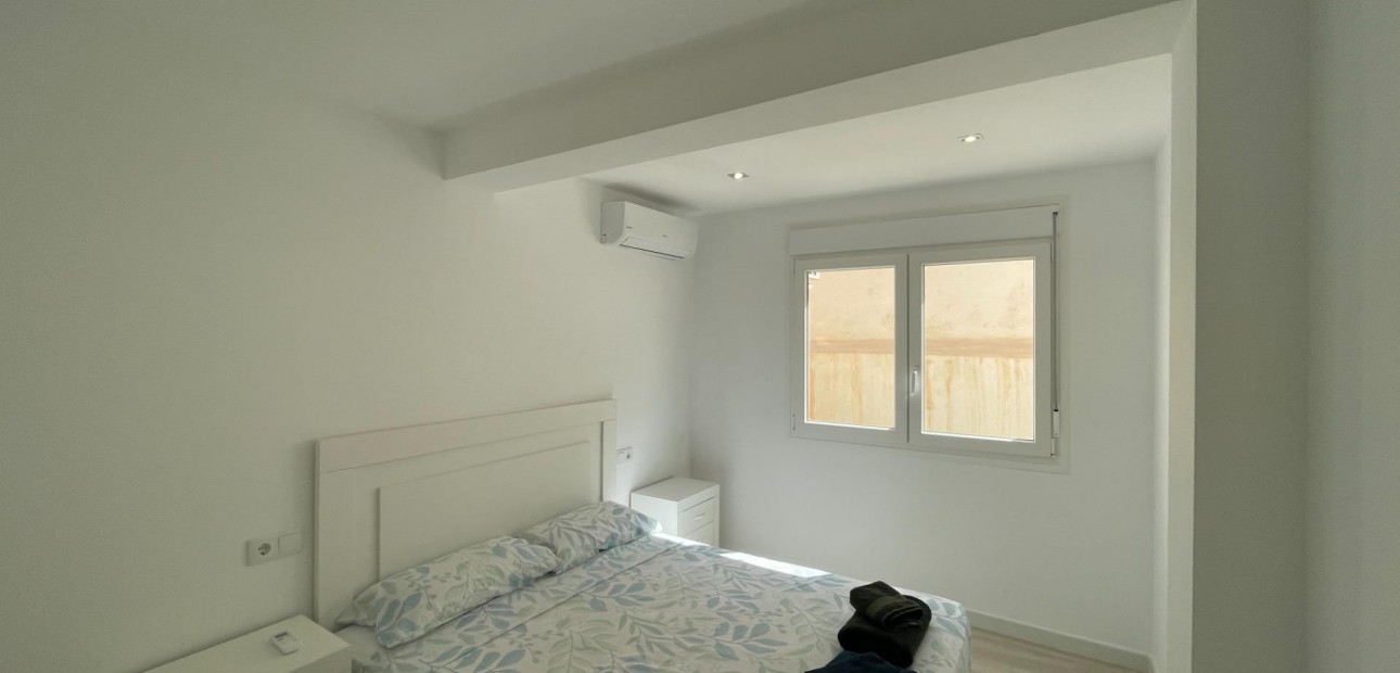 Venta - Bungalow -
Cabo Roig