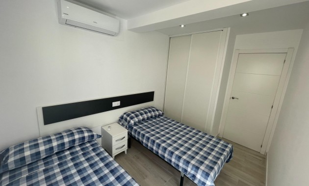 Venta - Bungalow -
Cabo Roig