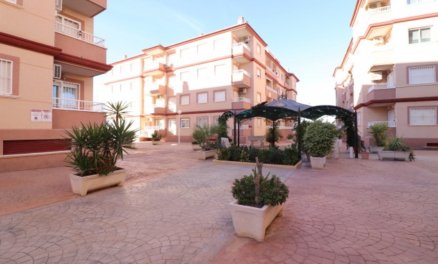 Venta - Apartamento / piso -
Algorfa - Algorfa - Village