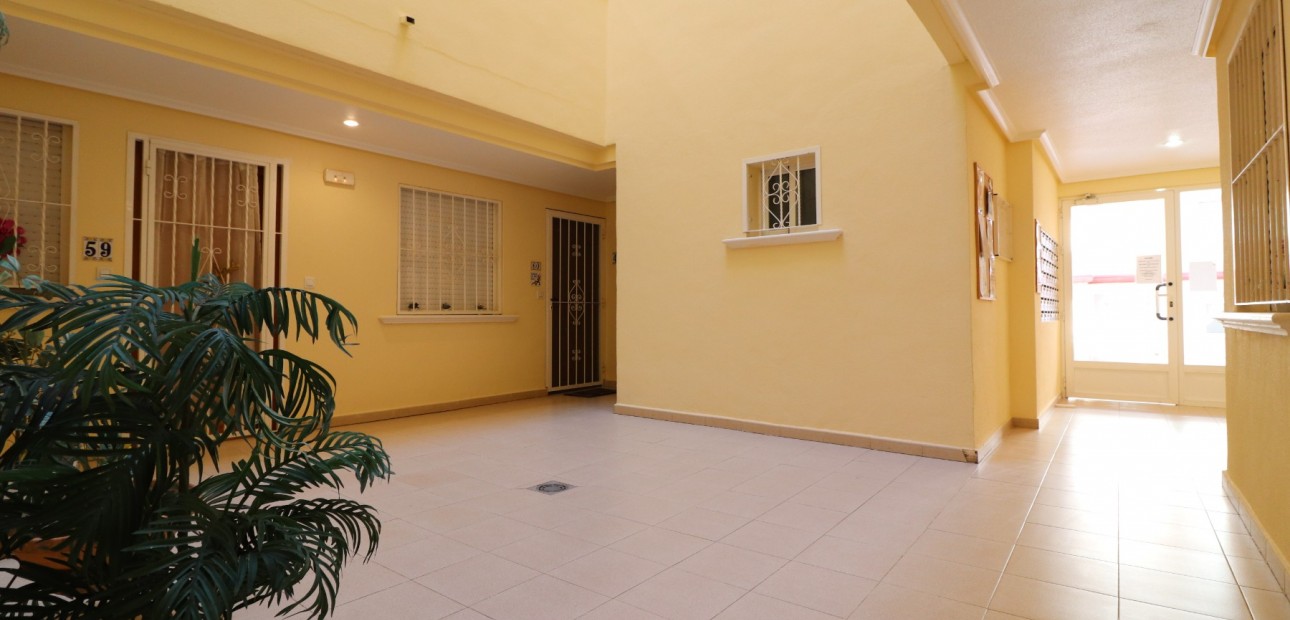 Venta - Apartamento / piso -
Algorfa - Algorfa - Village