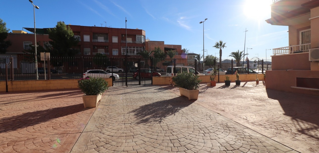 Venta - Apartamento / piso -
Algorfa - Algorfa - Village