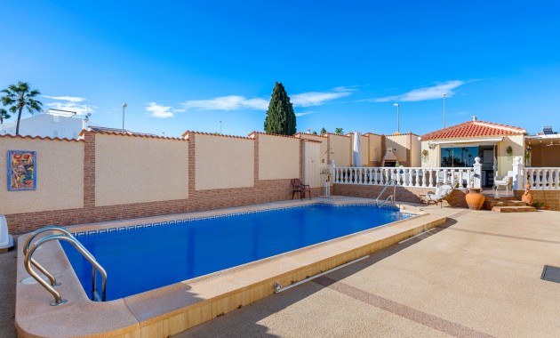 Herverkoop - Detached Villa -
Ciudad Quesada - Doña Pepa