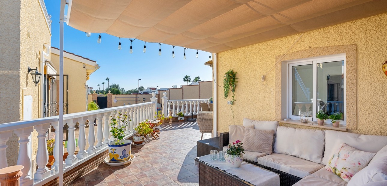 Herverkoop - Detached Villa -
Ciudad Quesada - Doña Pepa