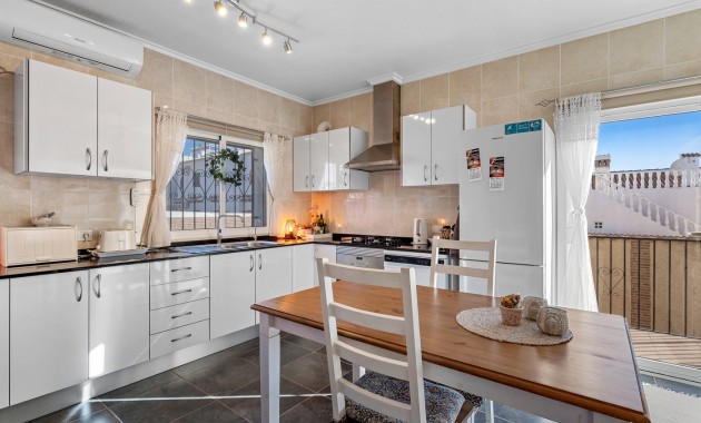 Herverkoop - Detached Villa -
Ciudad Quesada - Doña Pepa