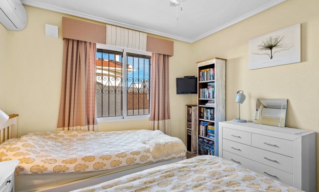 Herverkoop - Detached Villa -
Ciudad Quesada - Doña Pepa