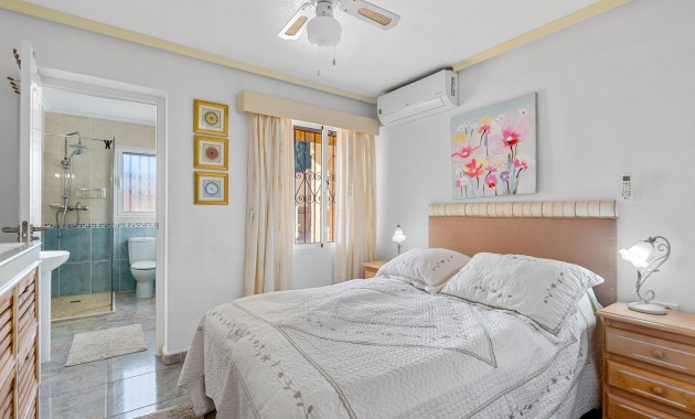 Herverkoop - Detached Villa -
Ciudad Quesada - Doña Pepa