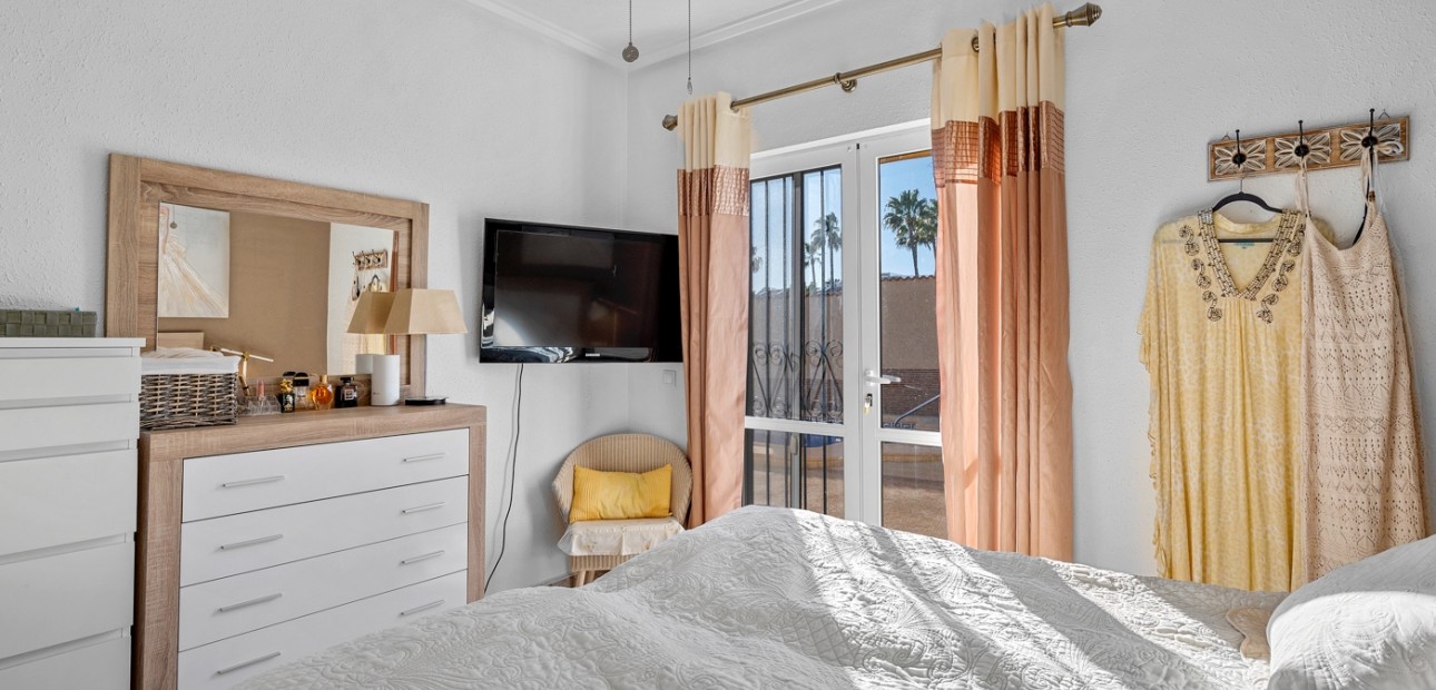 Herverkoop - Detached Villa -
Ciudad Quesada - Doña Pepa