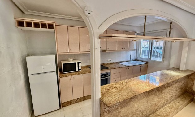 Sale - Villa -
Benferri