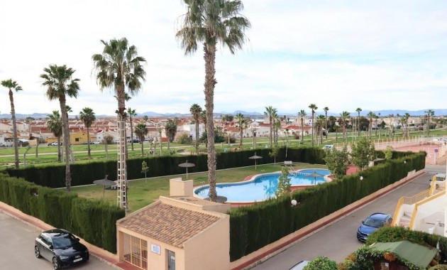 Herverkoop - Terraced house -
Torrevieja - El limonar
