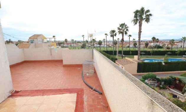 Herverkoop - Terraced house -
Torrevieja - El limonar