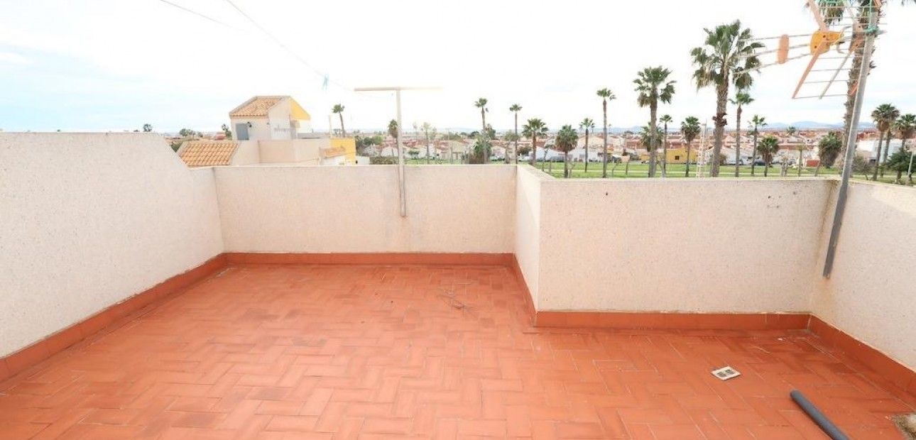 Herverkoop - Terraced house -
Torrevieja - El limonar