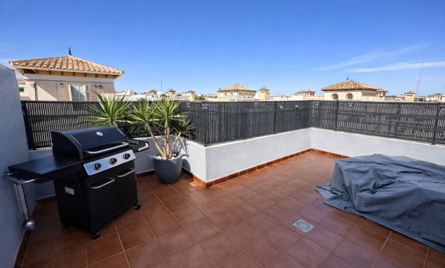 Herverkoop - Terraced house -
Torrevieja - La Siesta - El Salado - Torreta