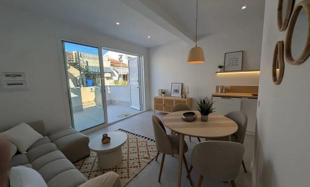 Venta - Bungalow -
Torrevieja - La Siesta - El Salado - Torreta