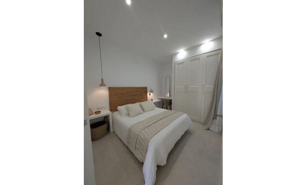 Venta - Bungalow -
Torrevieja - La Siesta - El Salado - Torreta