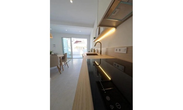 Venta - Bungalow -
Torrevieja - La Siesta - El Salado - Torreta