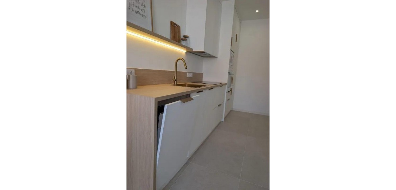 Venta - Bungalow -
Torrevieja - La Siesta - El Salado - Torreta