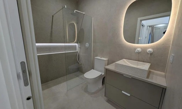 Venta - Bungalow -
Torrevieja - La Siesta - El Salado - Torreta