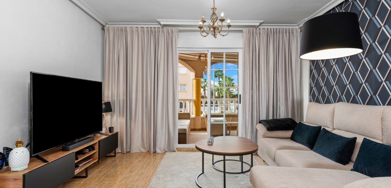 Sale - Apartment / flat -
Orihuela Costa - Lomas de Cabo Roig