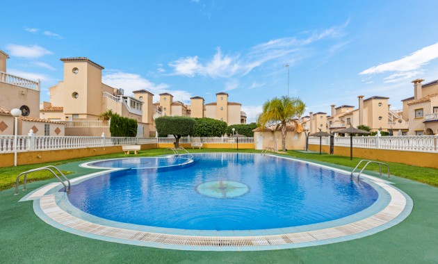 Sale - Apartment / flat -
Orihuela Costa - Lomas de Cabo Roig
