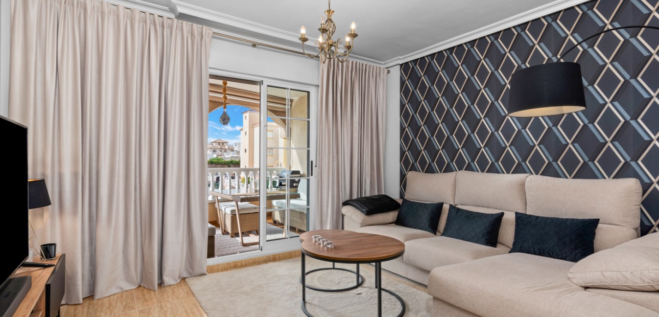 Sale - Apartment / flat -
Orihuela Costa - Lomas de Cabo Roig