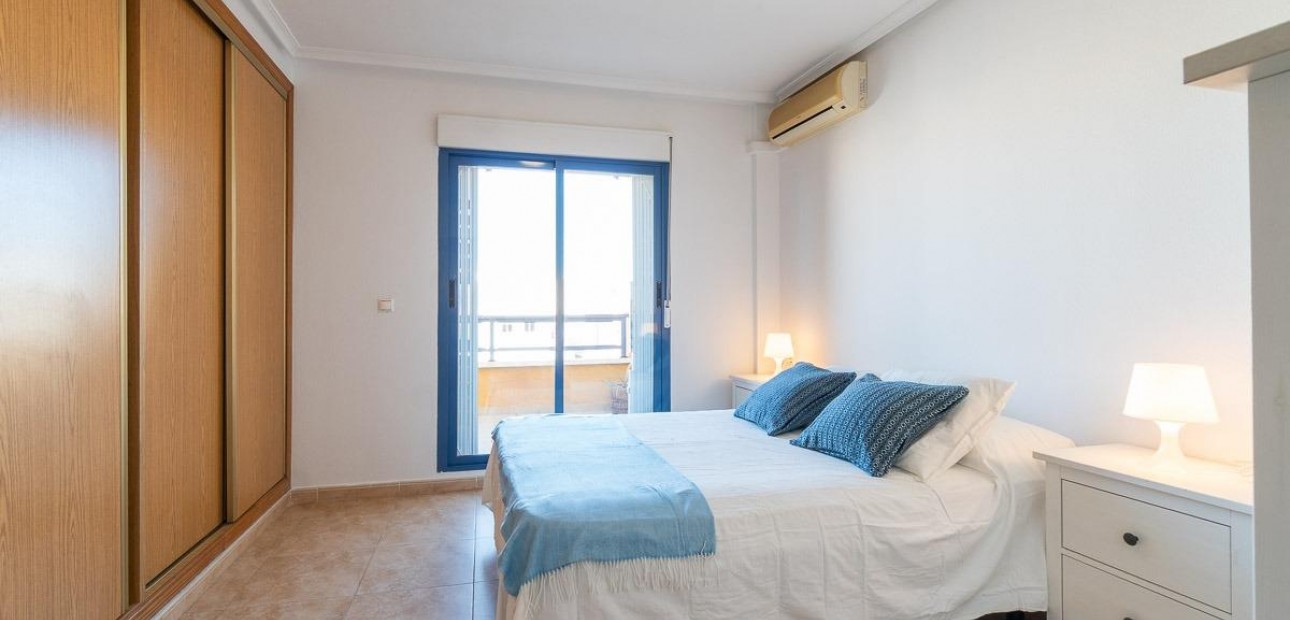 Sale - Penthouse -
Torrevieja - Centro