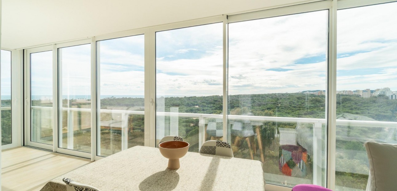 Herverkoop - Appartement / flat -
Guardamar del Segura - Puerto Deportivo