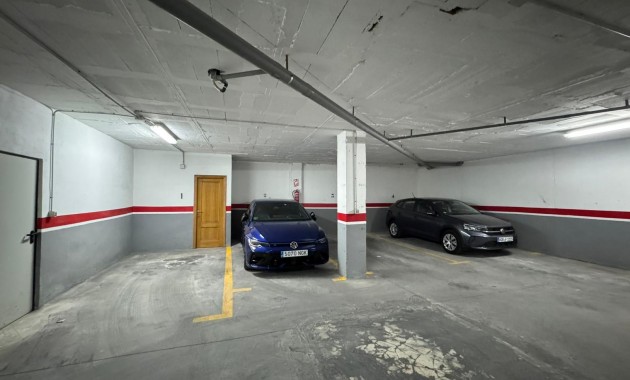 Sale - Garage -
Torrevieja - torrevieja