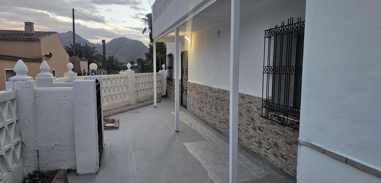 Venta - Villa -
Cox - Comunidad valenciana