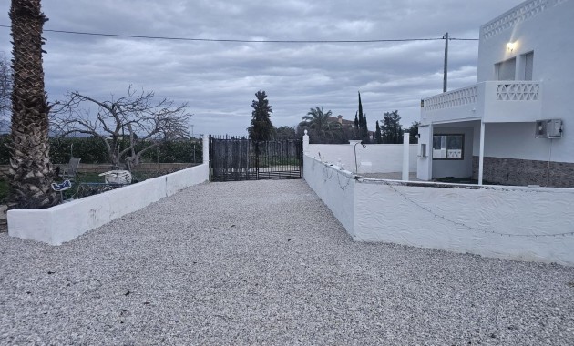 Venta - Villa -
Cox - Comunidad valenciana