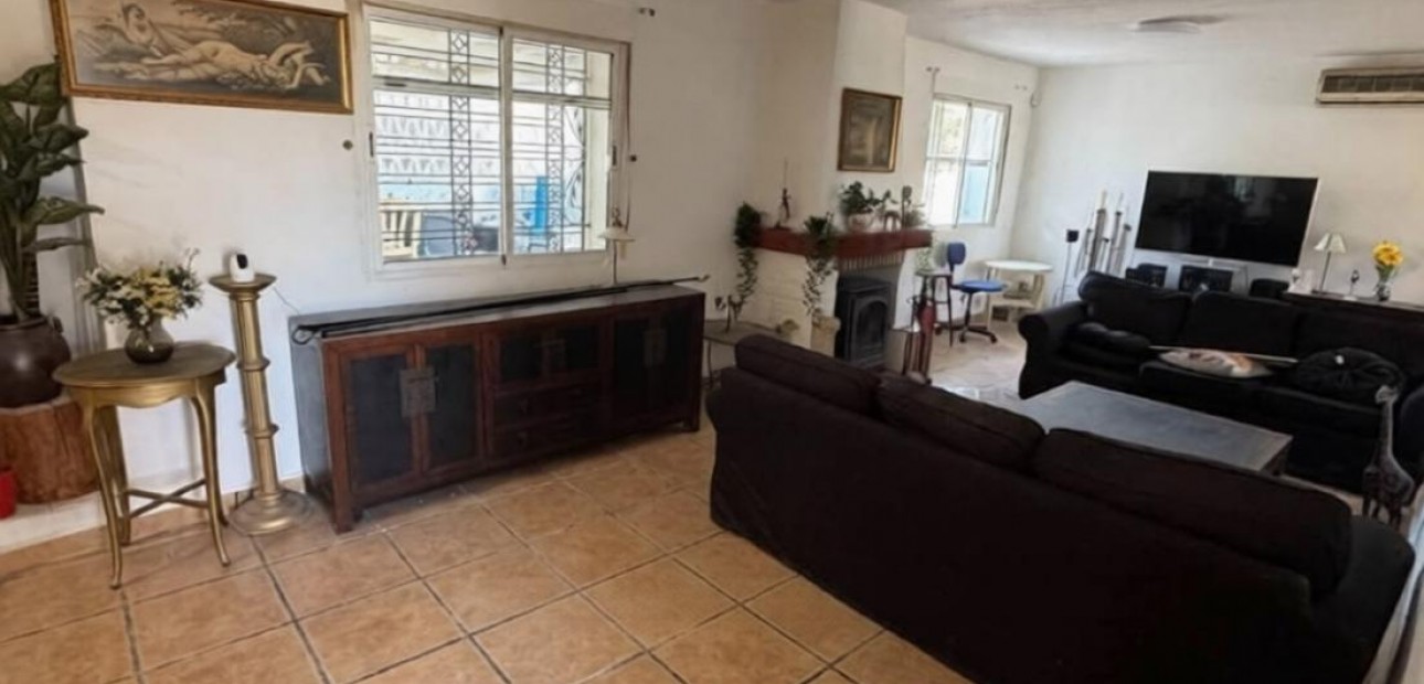 Venta - Villa -
Cox - Comunidad valenciana