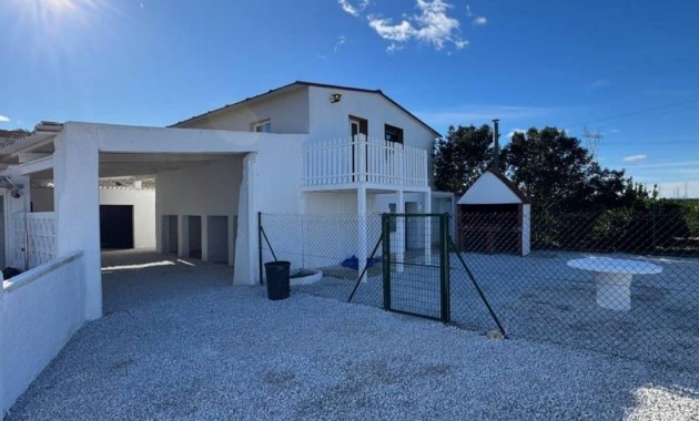 Venta - Villa -
Cox - Comunidad valenciana