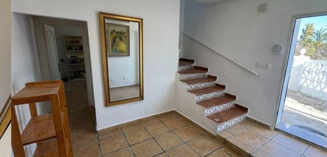 Venta - Villa -
Cox - Comunidad valenciana