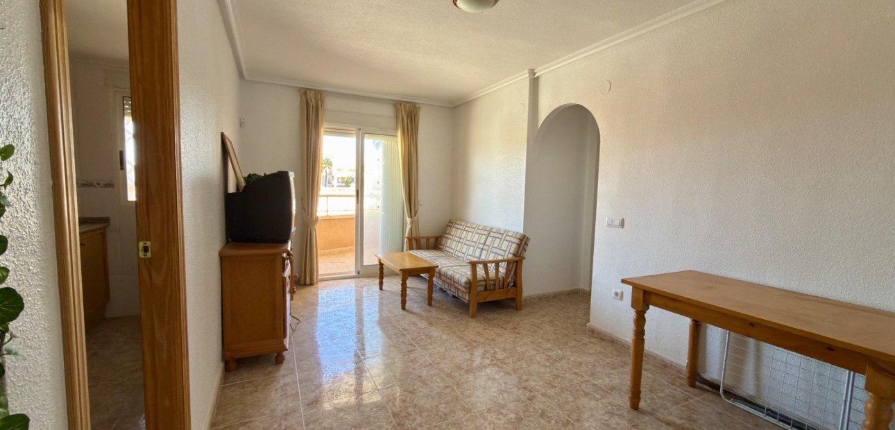 Venta - Apartamento / piso -
Torrevieja - Playa de los Locos