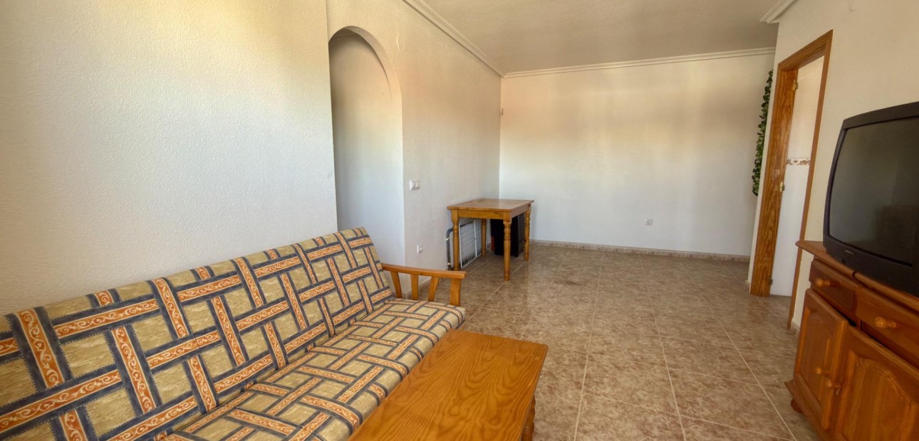 Venta - Apartamento / piso -
Torrevieja - Playa de los Locos