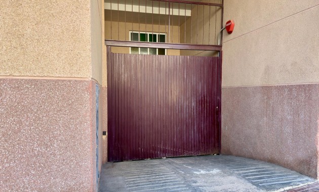 Venta - Apartamento / piso -
Torrevieja - Playa de los Locos