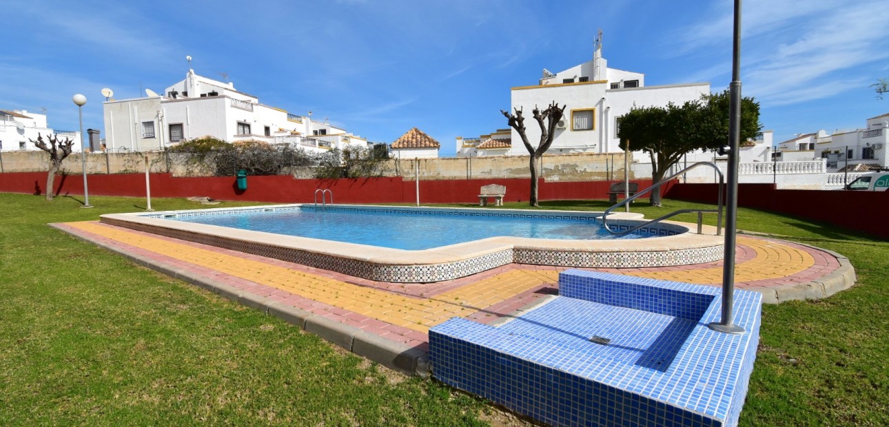 Herverkoop - Appartement / flat -
Orihuela Costa - Los Altos