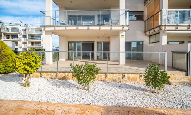 Sale - Apartment / flat -
Orihuela Costa - Los Dolses