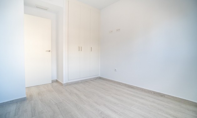 Sale - Apartment / flat -
Orihuela Costa - Los Dolses