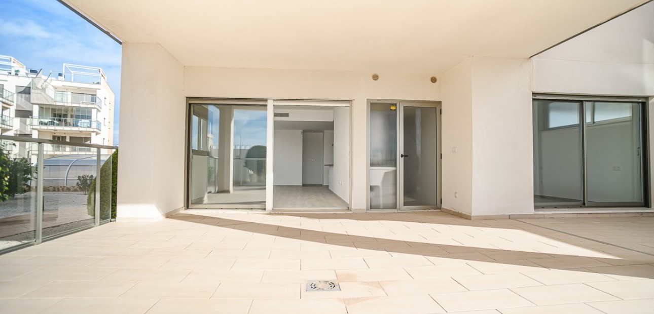Sale - Apartment / flat -
Orihuela Costa - Los Dolses