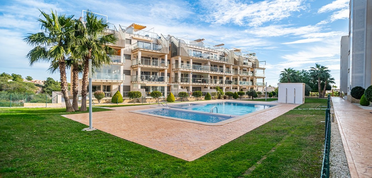 Sale - Apartment / flat -
Orihuela Costa - Los Dolses