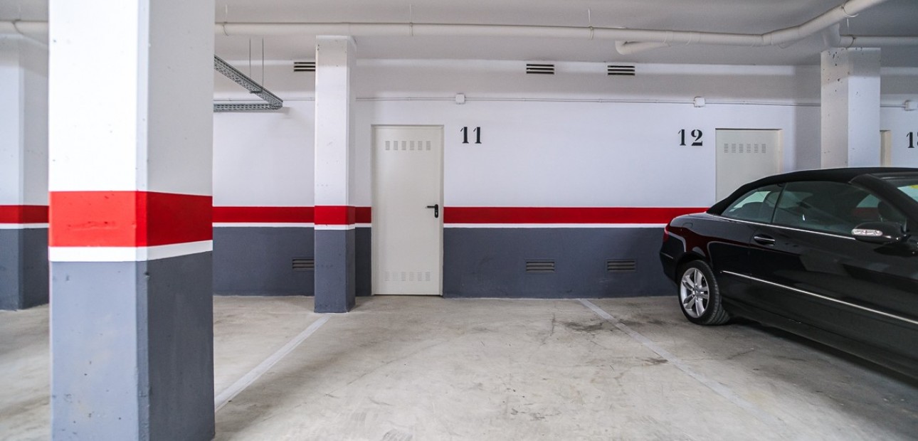 Sale - Apartment / flat -
Orihuela Costa - Los Dolses